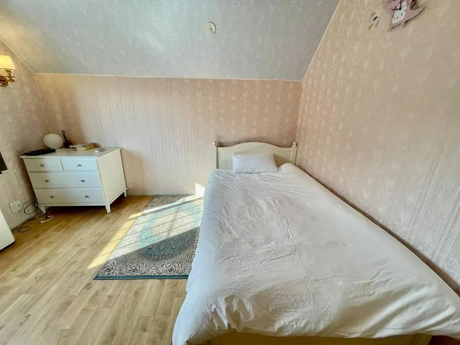 ゲストハウス宮の軒-稲荷参道前 3-Floor Family House Kyoto