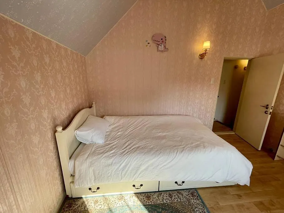 Chalet ゲストハウス宮の軒-稲荷参道前 3-Floor Family House Kyoto