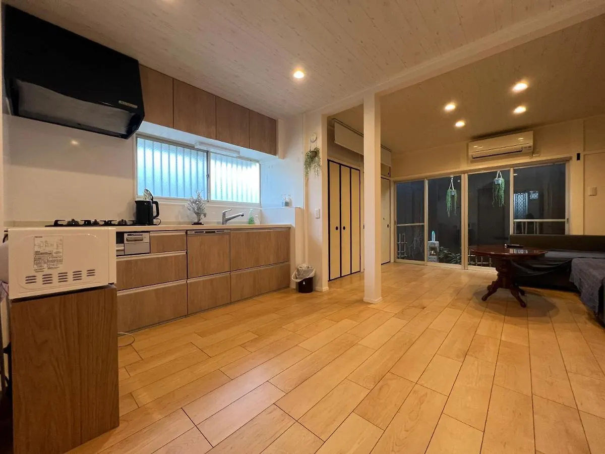 ゲストハウス宮の軒-稲荷参道前 3-Floor Family House Kyoto
